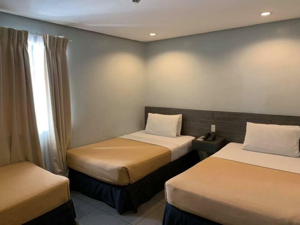 Cebu R Hotel Mabolo Экстерьер фото